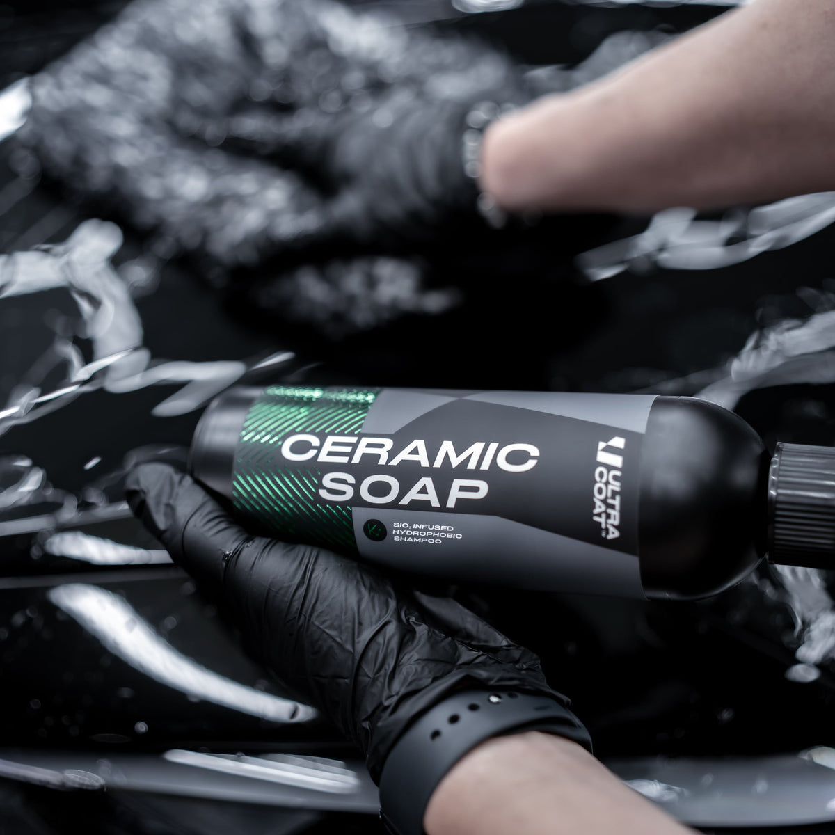 ULTRACOAT Ceramic Soap – hydrophobic car shampoo that enhances surface slickness